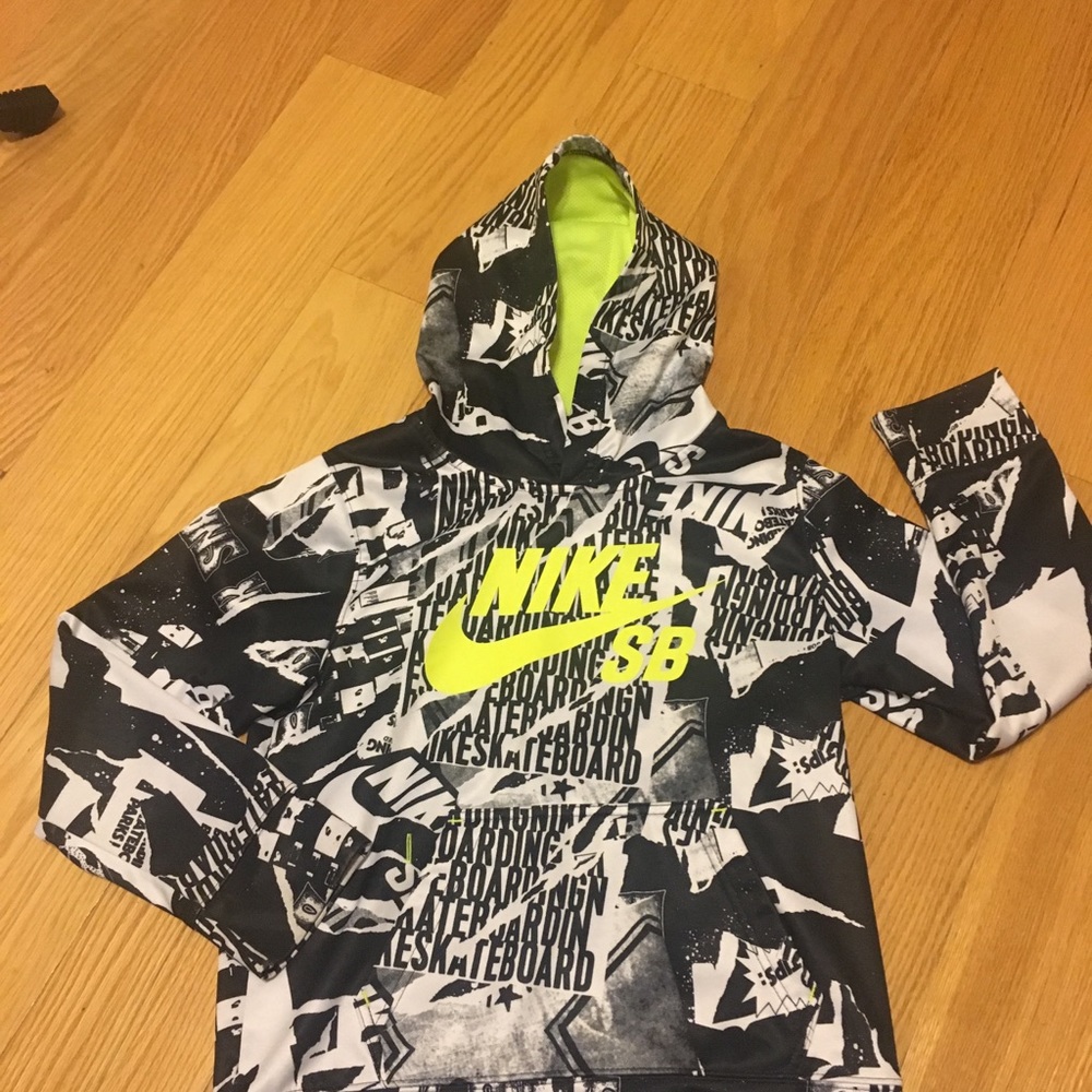 Boys Nike sport hoodie